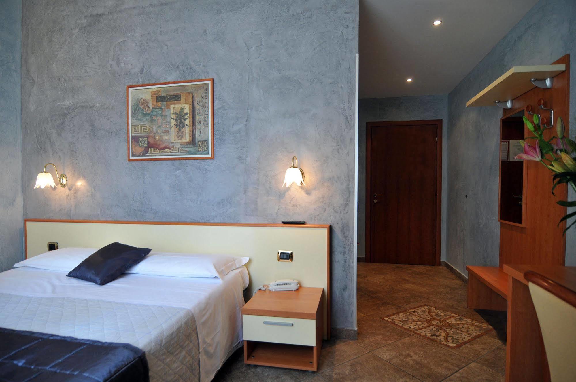 Hotel Angelica Florence Exterior photo